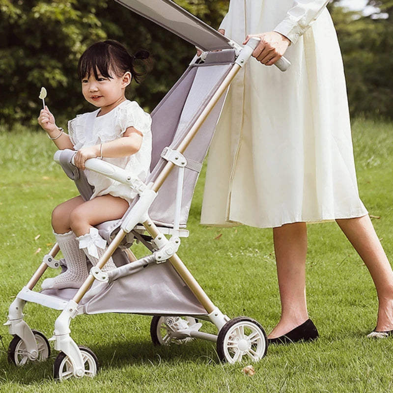 Ultralight Stroller Lightweight Four-wheel Baby Carriage Foldable Large Space Children's Stroller Luxury Station Wagon