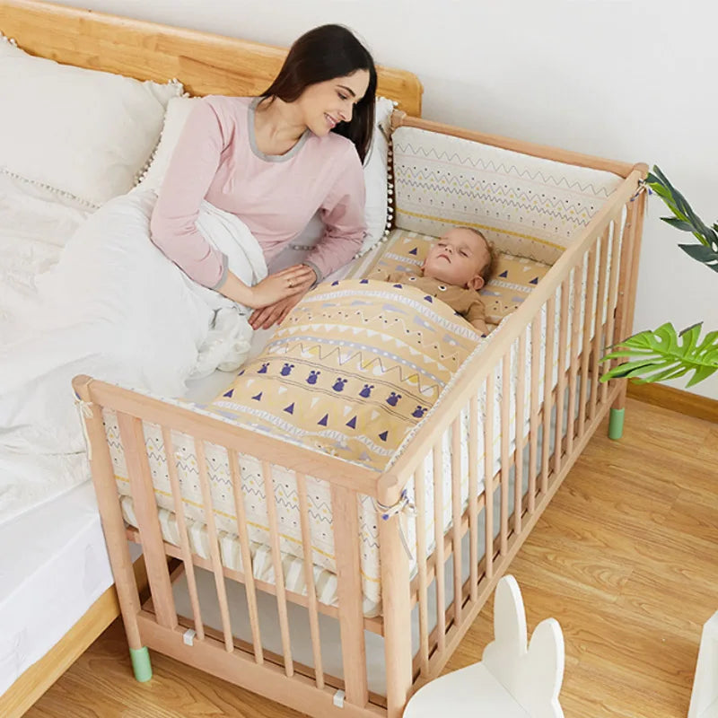 Custom Modern Design Wooden Baby Crib Low Moq Eco-Friendly Easy Assembly Non-Toxic Wooden Crib for 0-3 Years