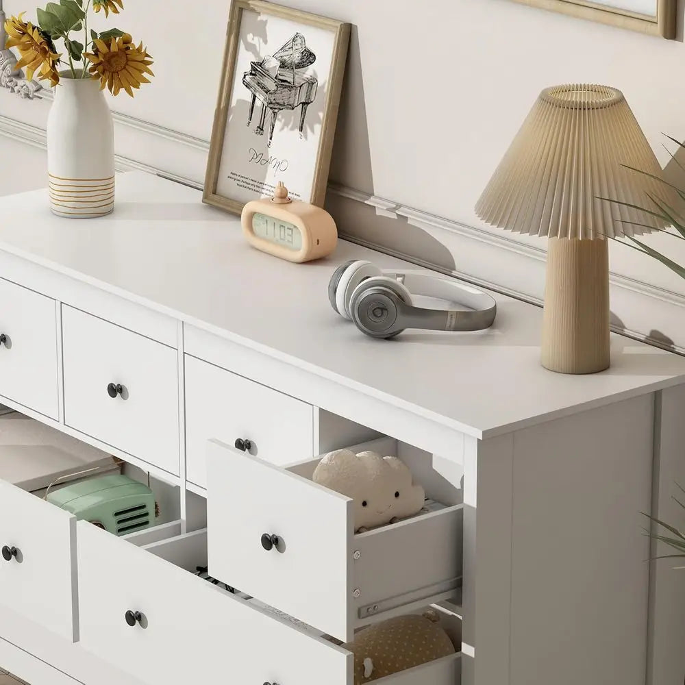 8-Drawer Solid Wood Dresser Chest for Bedroom